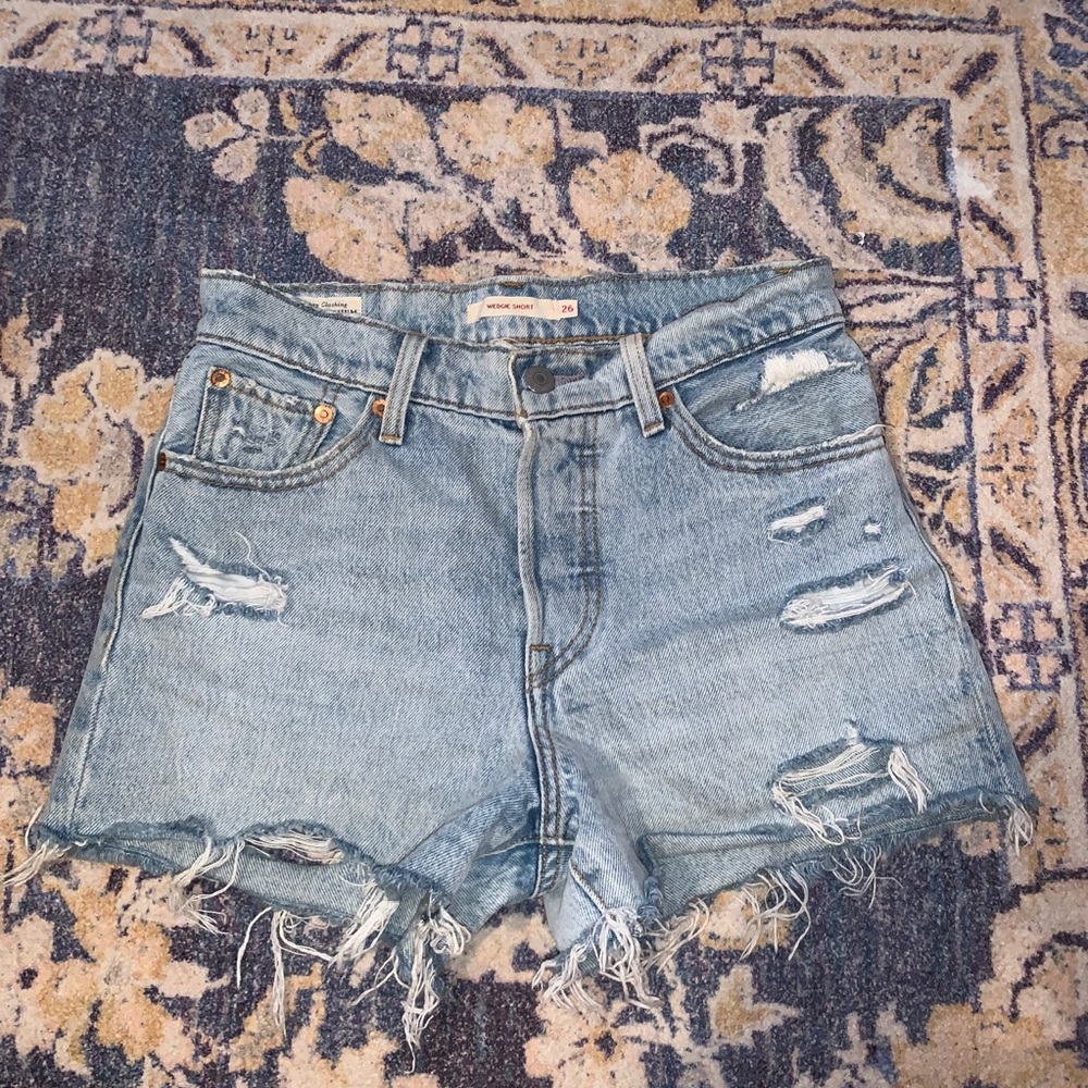 Levi’s Wedgie Short Shorts